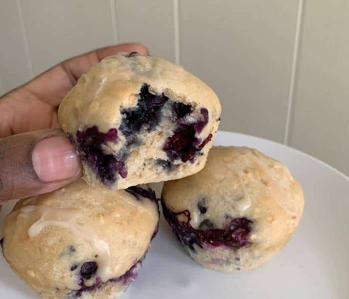 blueberry greek yogurt muffins