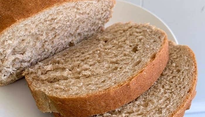 Easy Honey Spelt Sandwich Bread