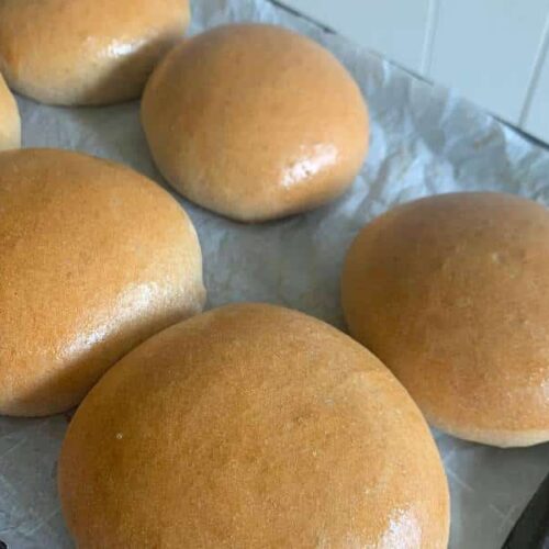 easy spelt buns recipe