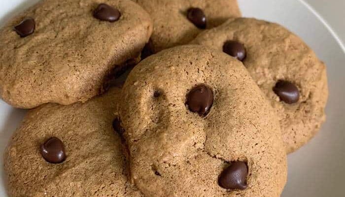 Mouthwatering Oat Flour Chocolate Chip Cookies